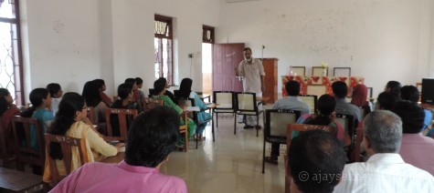 A master class from an enlightened being: Prof Shanmughadas engaging the students and teachers at SSUS Tirur centre.
