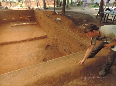 Prof Wendy Morrison explaining the detailed plan of excavating a new archeological trench at Pattanam, 19 Apl 2014. 