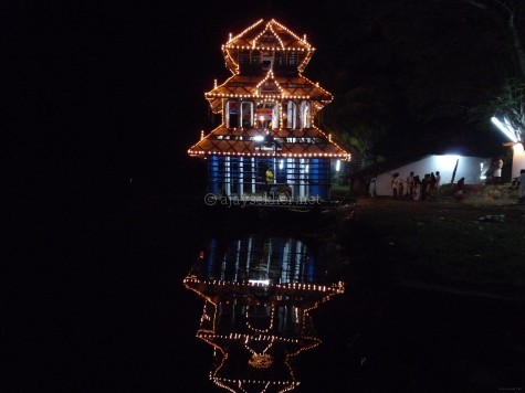 Vadayar Atuvela or river spectacle a form of Kettukazhcha on a boat near Vaikam having Buddhist carnival genealogies